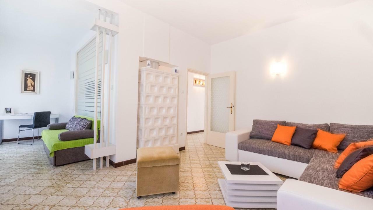 Apartment Ema เมดูลิน ภายนอก รูปภาพ